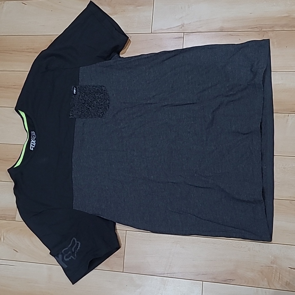 Men's large Fox t-shirt